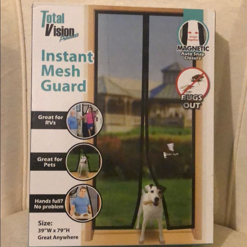Bugs out! Instant mesh Guard magnetic auto snap
